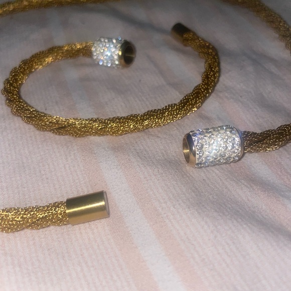 Gold rope necklace set - Picture 8 of 15